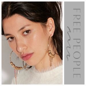 FREE PEOPLE Flume Hoop Earrings